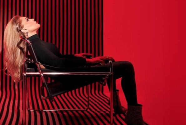 "ماضي وفات".. نوال الزغبي تطرح ثاني أغنيات ألبومها الجديد"يا مشاعر"