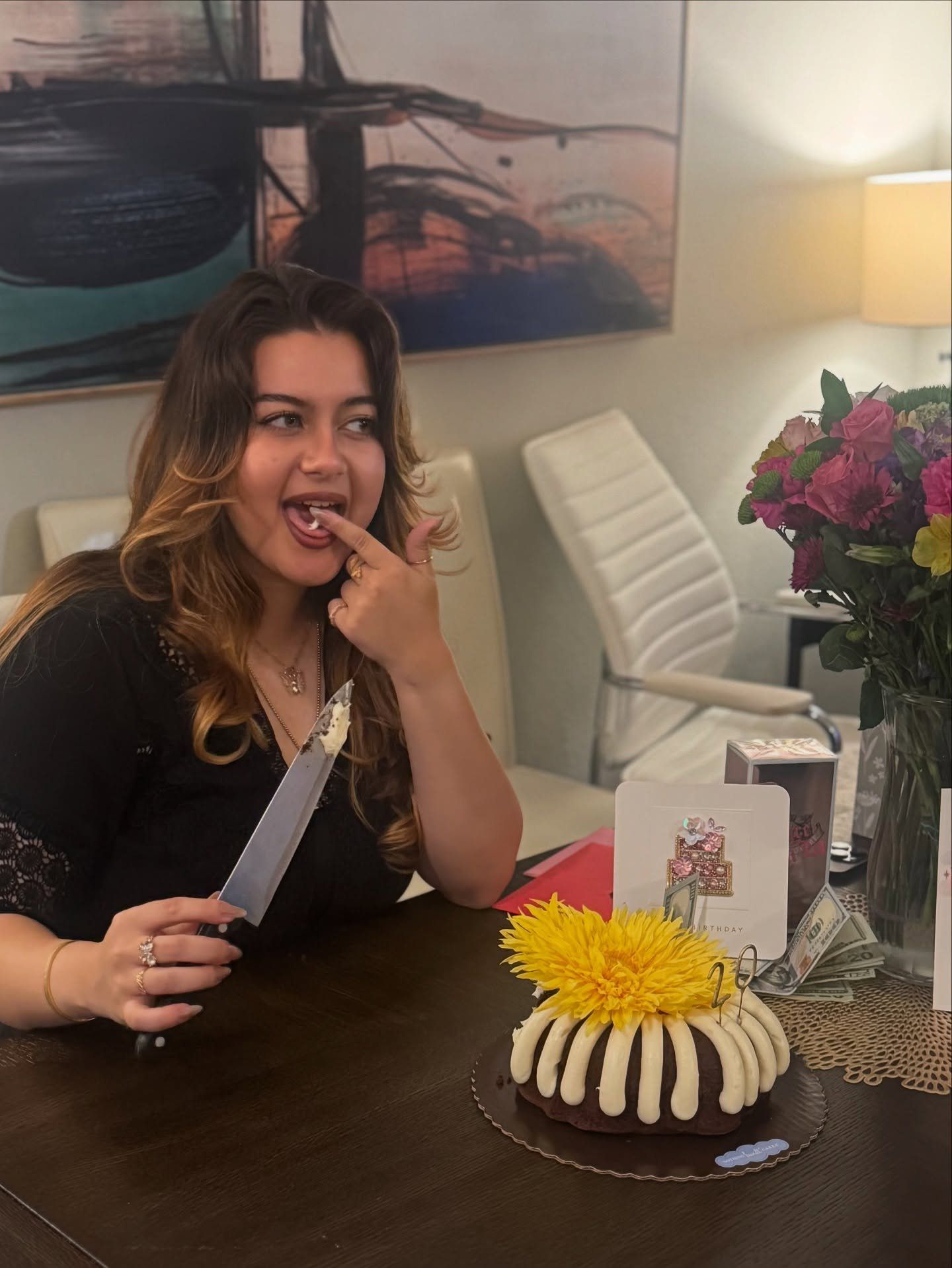 جنا عمرو طفلة فيلم سامى أوكسيد الكربون تحتفل بعيد ميلادها الـ20.. صور