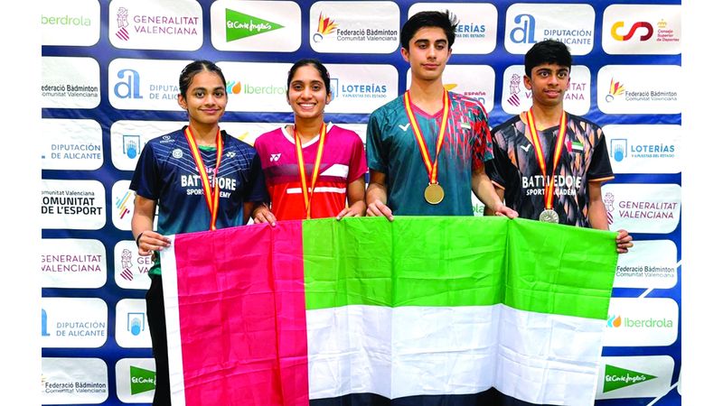 الامارات | منتخب الريشة يتصدر بطولة إسبانيا تحت 19 عاماً بـ 5 ميداليات