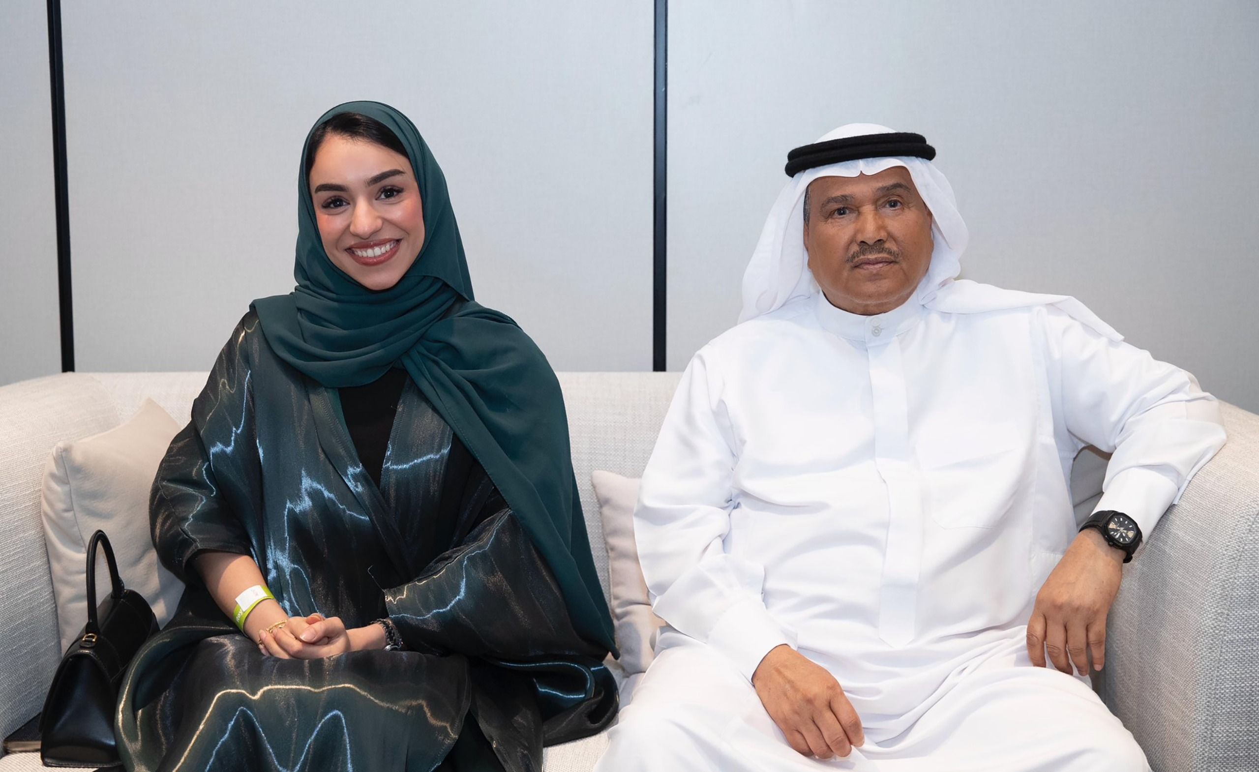 روتانا تفاجئ محمد عبده بيوم ميلاده في أضخم حفلات عيد الأضحى 2025