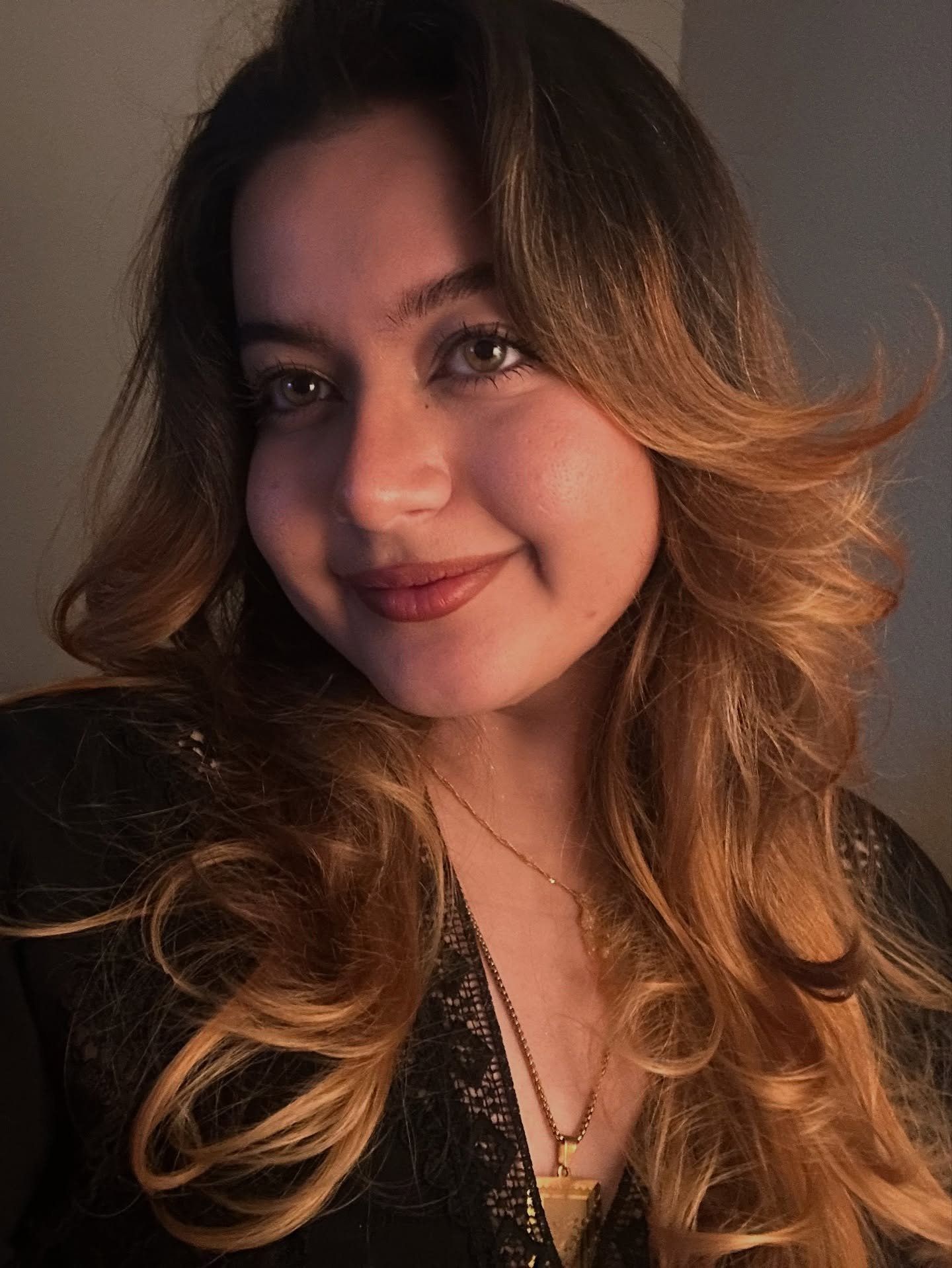 جنا عمرو طفلة فيلم سامى أوكسيد الكربون تحتفل بعيد ميلادها الـ20.. صور