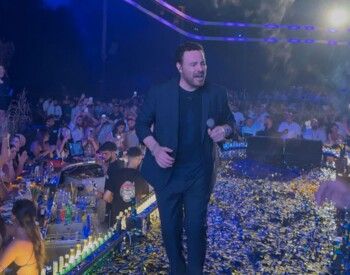 بعد الحفل الإستثنائي في بيروت .. عاصي الحلاني يشوق الجمهور لجديده