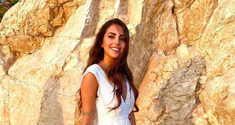 إبن فاليري أبو شقرا يلفت الأنظار بوسامته ولطافته في أحدث ظهور له