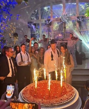 زفاف حفيدة شاه إيران في باريس وهذه هوية العريس