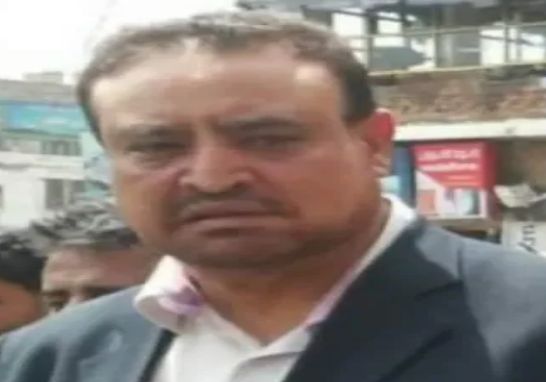 بعد مطالبات بإقالته في اجتماع مع المشاط...حمود عباد يبدأ أولى الإجراءات الرسمية لحماية منصبه