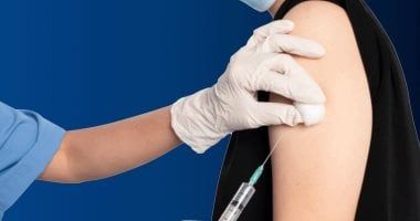 خدعوك فقالوا ماتخدش حقنتين التطعيم فى نفس الذراع.. دراسة توضح