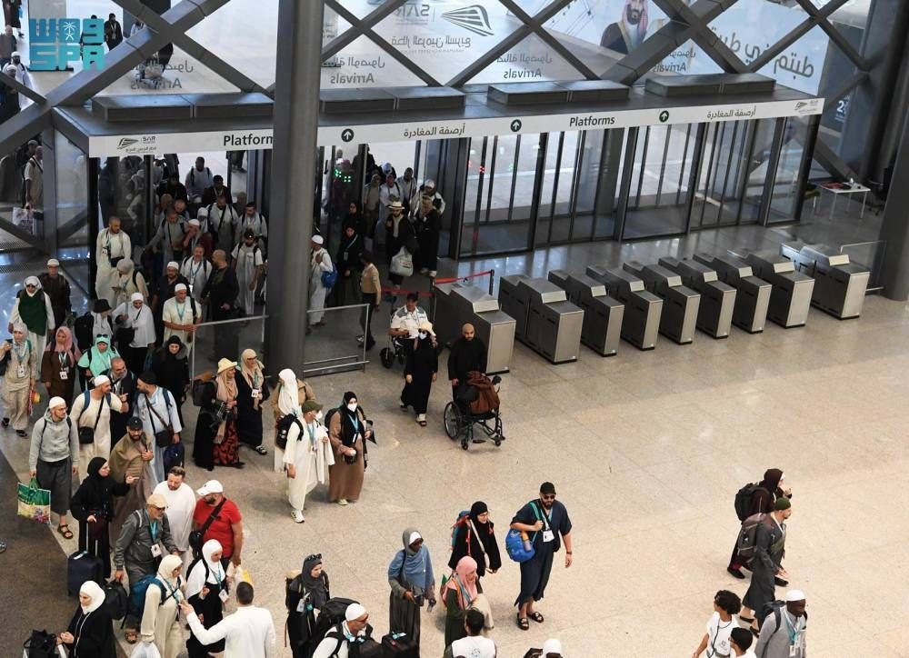 رحلات منتظمة للمدينة المنورة عبر قطار الحرمين السريع