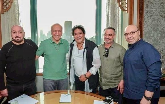 الكينج محمد منير يطرح أحدث أغانيه " ملامحنا "