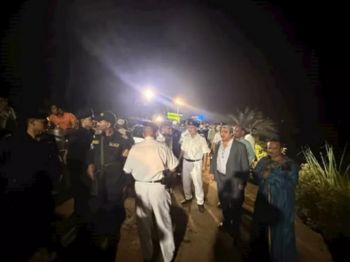 مأساة على ضفاف نيل أسيوط .. مصرع رضيع وفقدان 4 إثر سقوط تروسيكل