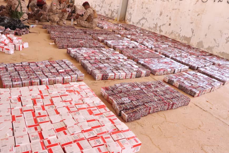 أمن منفذ الوديعة يحبط تهريب أكثر من مليون قرص مخدر كانت في طريقها من صنعاء إلى السعودية