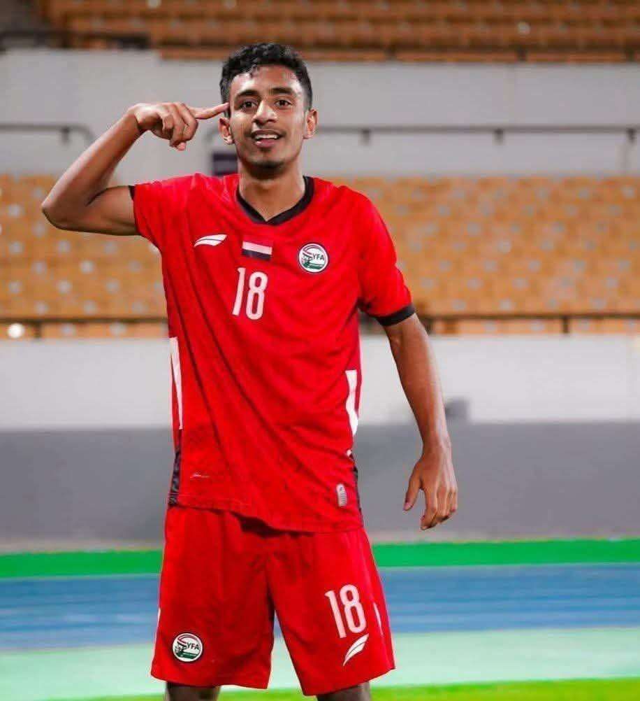 الكشف عن محاولة تجنيس اللاعب عادل عباس قبيل هذه المباراة