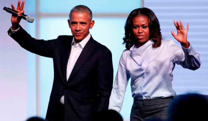 هل انفصل باراك أوباما عن زوجته ميشيل؟.. صورة توضح الحقيقة!