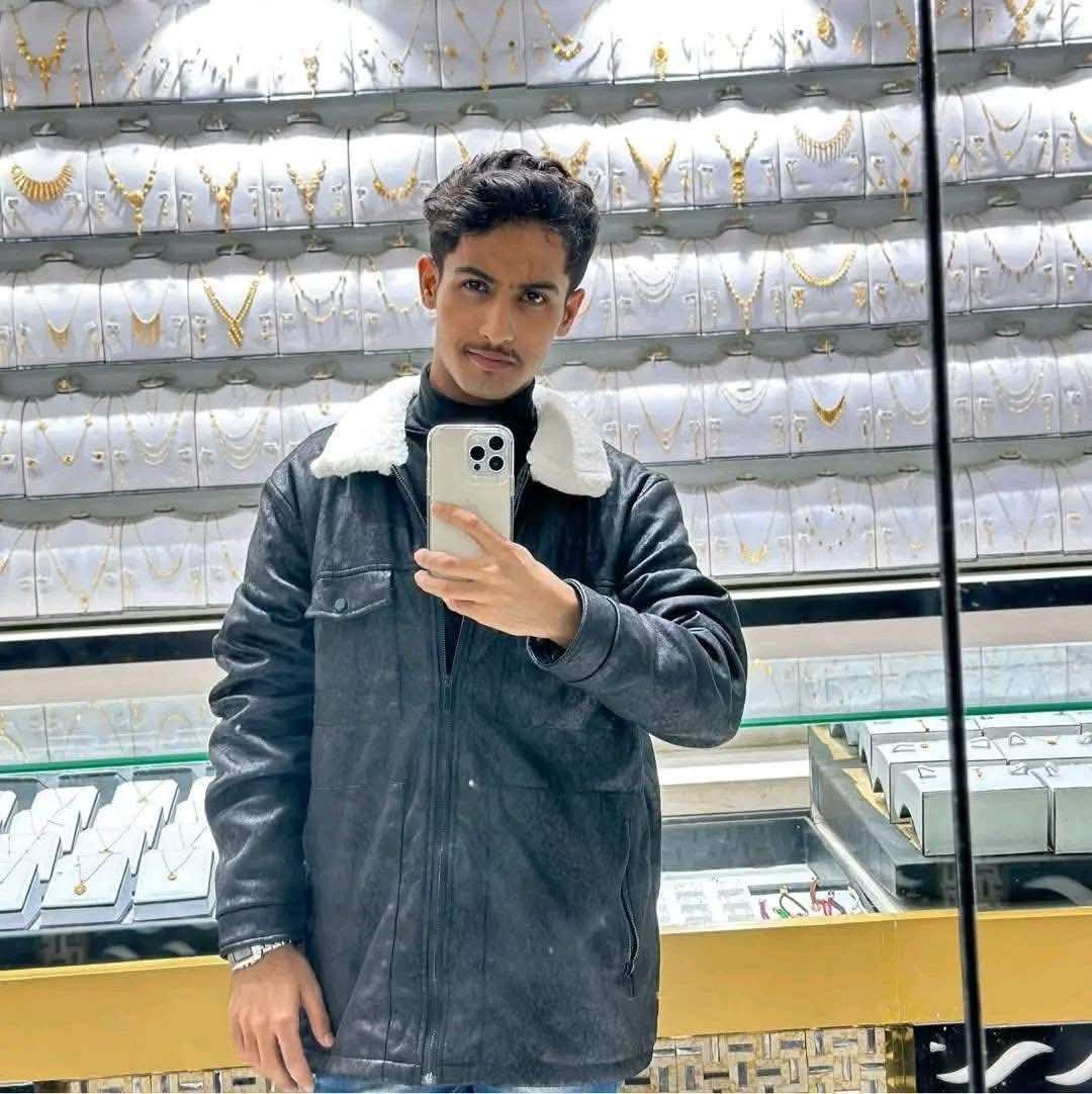 عددهم 4.. شاهد اول صورة للسيارة ولاحد الشباب المتوفين بظروف غامضة والكشف عن اول تحرك للامن