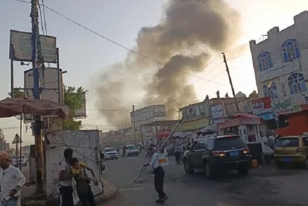 وفاة مواطن تأثراً بجراحه التي أصيب بها في انفجار مخزن أسلحة  شرق تعز