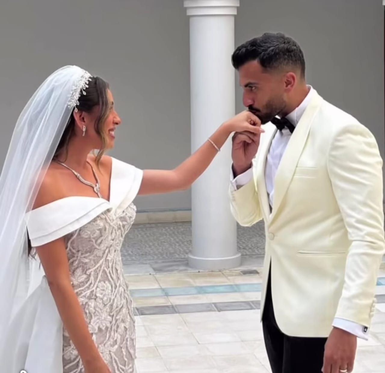 الصور الأولى من زفاف منة عدلى القيعى ويوسف حشيش