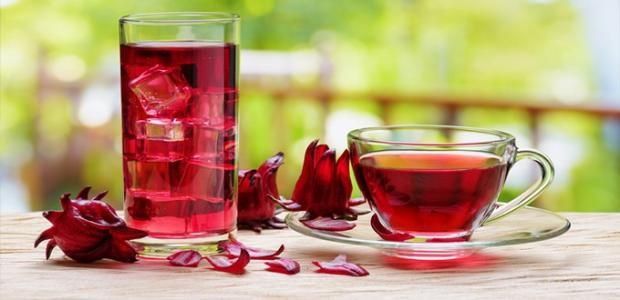 دليلك لاختيار المشروبات المثالية خلال الموجات الحارة.. خليك في الطبيعي