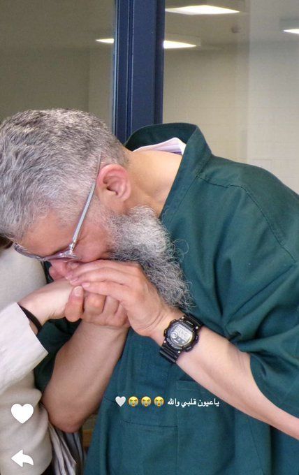 أول لقاء لحميدان التركي مع عائلته وأحفاده بعد 20 عامًا من الغياب.. صور