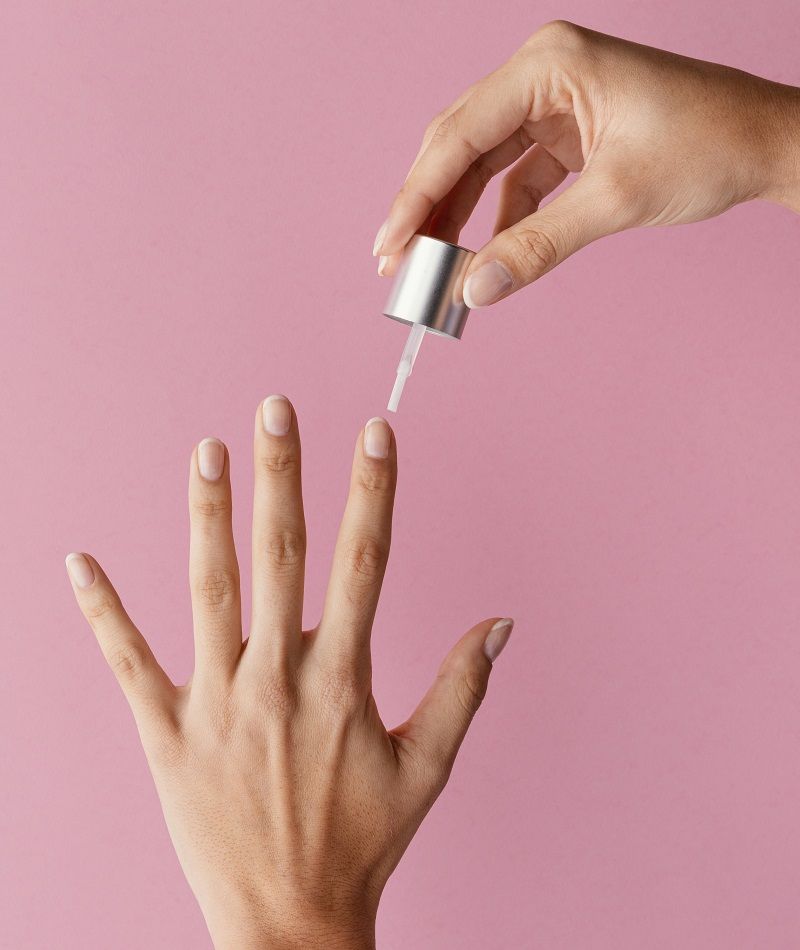 تقوية الأظافر طبيعياً... إليك أفضل الوصفات المجرّبة ونصائح فعالة