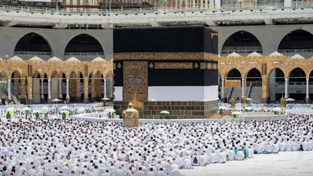 خطبتنا الجمعة من المسجد النبوي والمسجد الحرام