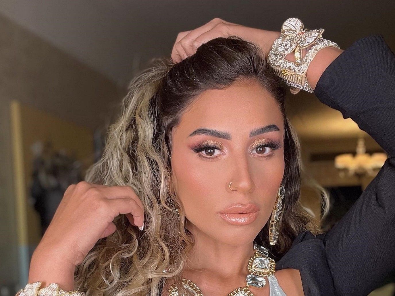 دينا الشربيني وأمينة خليل قصة صداقة سنوات في الحياة والعمل