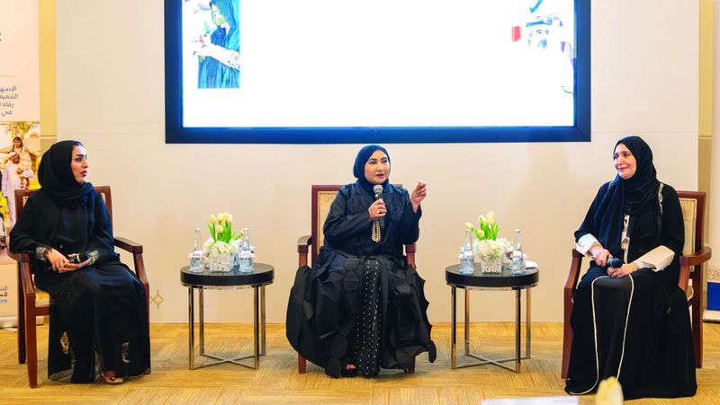 الامارات | «التنمية الأسرية» تطلق دليل «لنحمي كبارنا بحب»