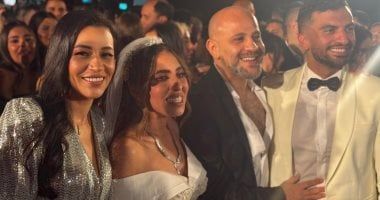 حسن الرداد وبتول عرفة ومدحت العدل ومى فاروق فى حفل زفاف منة القيعى (صور)