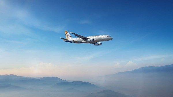 «الاتحاد للطيران» تجري تعديلات على بعض رحلاتها بالمنطقة