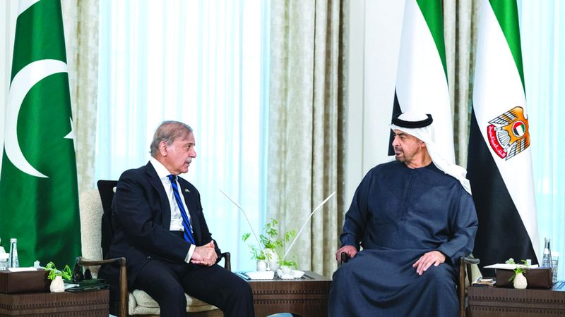 الامارات | رئيس الدولة ورئيس وزراء باكستان يبحثان علاقات التعاون بين البلدين