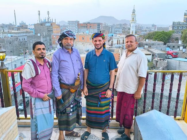 شخصيات اعتبارية تصل يافع للمشاركة في مهرجان التراث السنوي