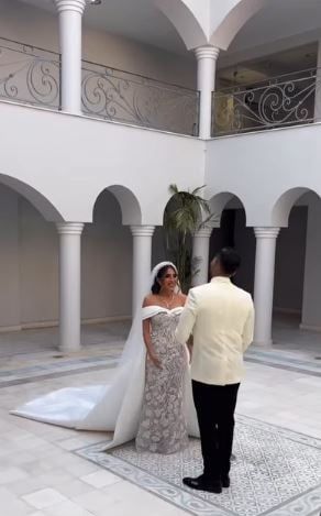 منة عدلى القيعى ويوسف حشيش فى صور جديدة من حفل زفافهما