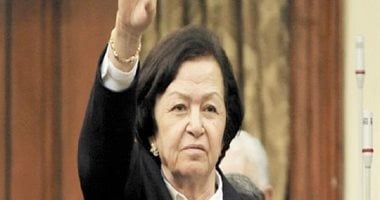 النائبة آمال عثمان.. أول وكيل لمجلس النواب من 1997 وحتى 2010