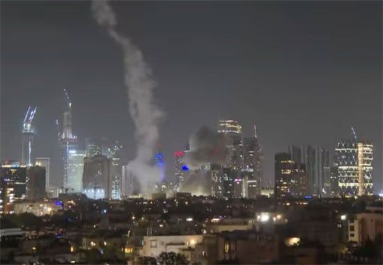 هيئة البث الإسرائيلية: 17 مصابا على الأقل بسبب القصف الصاروخى الإيرانى