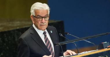 وزير دفاع باكستان يعلن دعم بلاده الكامل لإيران فى حربها ضد إسرائيل