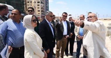 وزير الإسكان ومحافظ الإسكندرية يتفقدان مشروع توسعة وتطوير الكورنيش