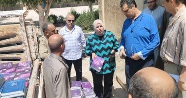 توزيع كتيبات المفاهيم على اللجان استعدادا لامتحانات الثانوية 2025