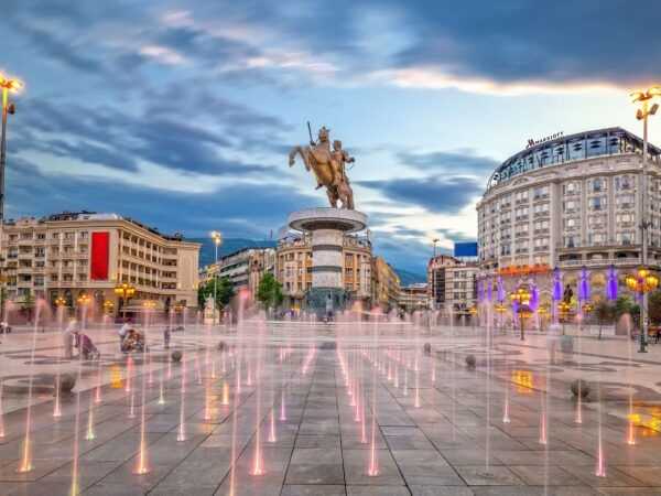 أربعون عامًا على منطقة “شنجن” .. دول أوروبية بلا حدود داخلية