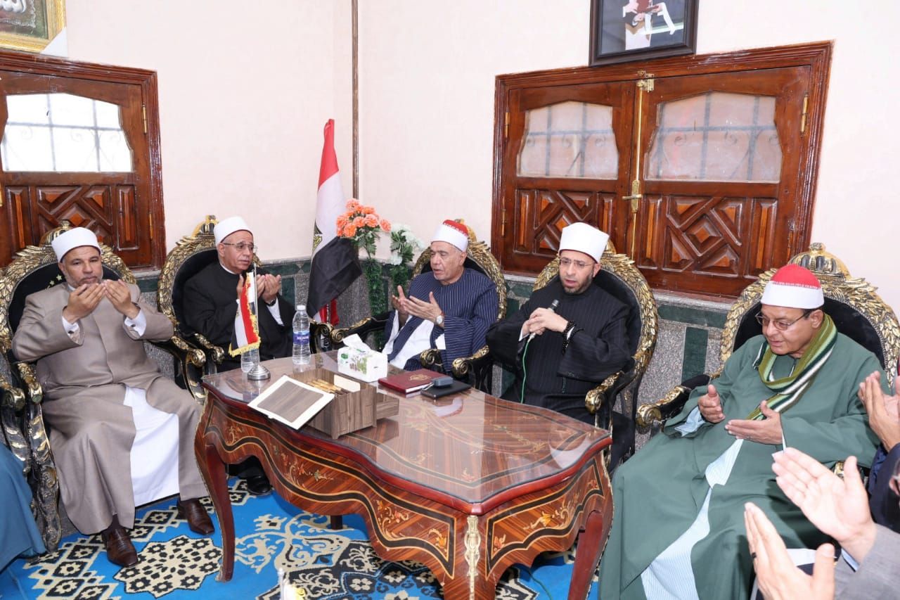 وزير الأوقاف يفتتح المقر الجديد لنقابة القراء بحلمية الزيتون.. صور