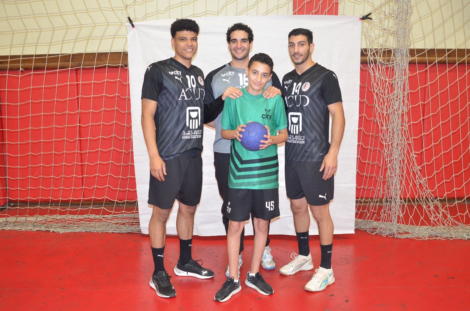 مواجهة قوية ومُلهمة بين ناشئي سيتي كلوب ومنتخب مصر لليد استعدادا لكأس العالم