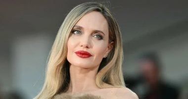 أنجلينا جولي تلجأ للأطباء للحفاظ على شبابها ومكافحة الشيخوخة