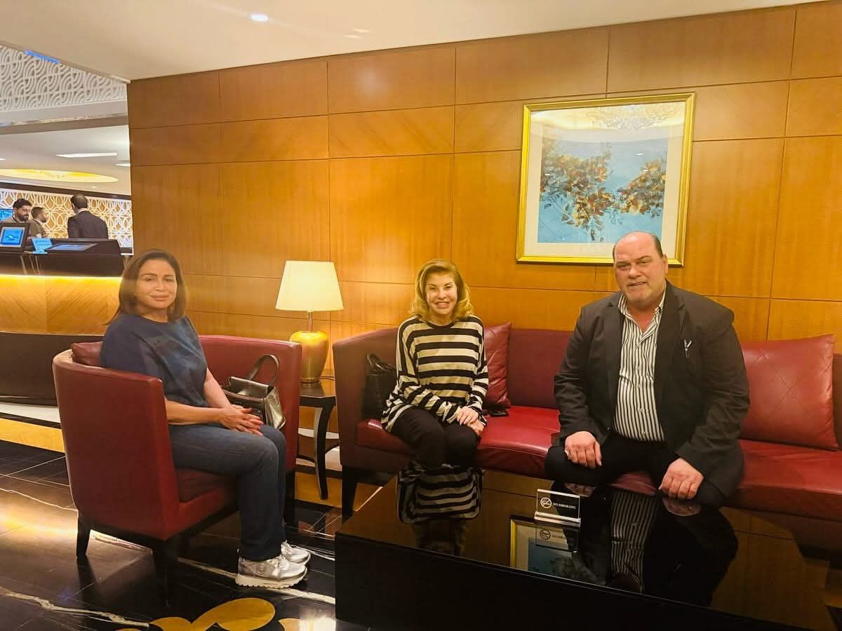 نقيب الفنانين العراقيين يطمئن على إلهام شاهين وهالة سرحان بعد تعذر رجعوهما لمصر