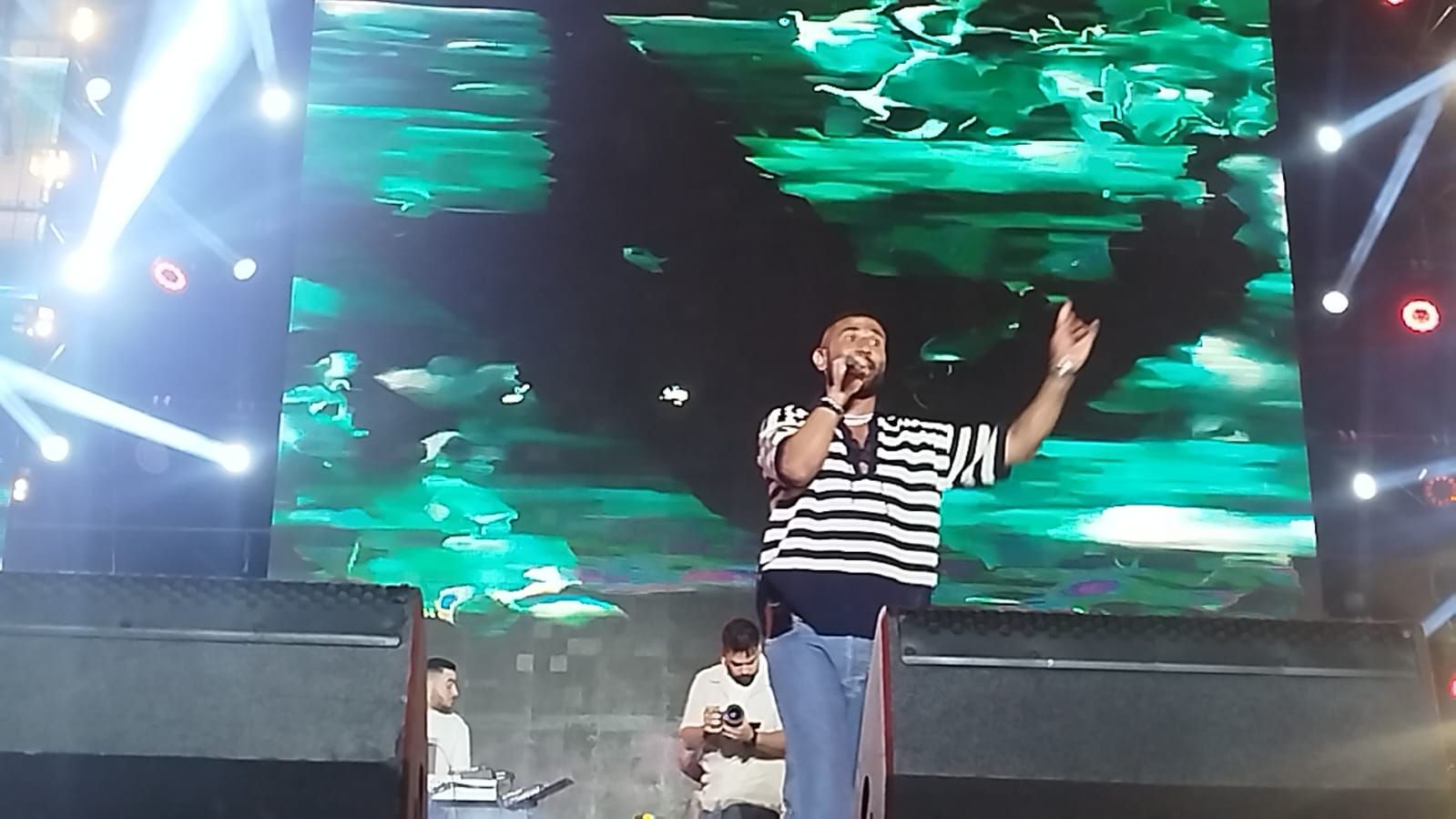 أحمد سعد يُحيى حفلا بنادى الشمس وسط حضور جماهيرى.. صور