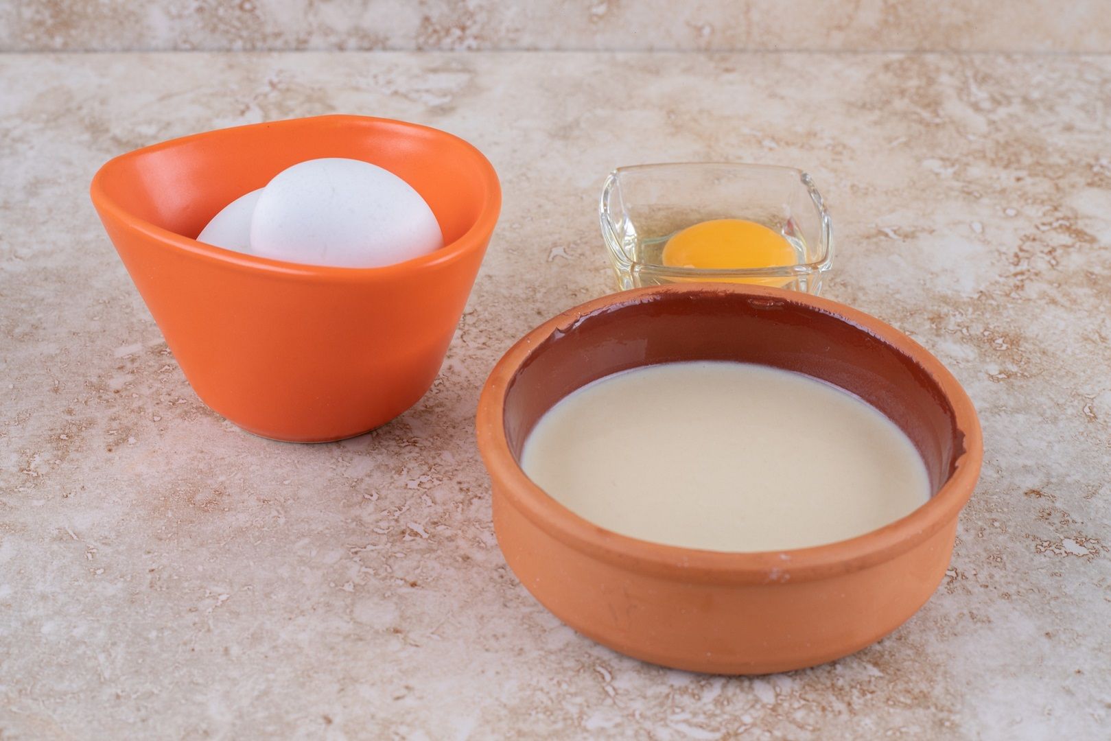 تقنيات تجميلية لتكثيف الشعر.. من الروتين اليومي إلى أحدث العلاجات الطبية