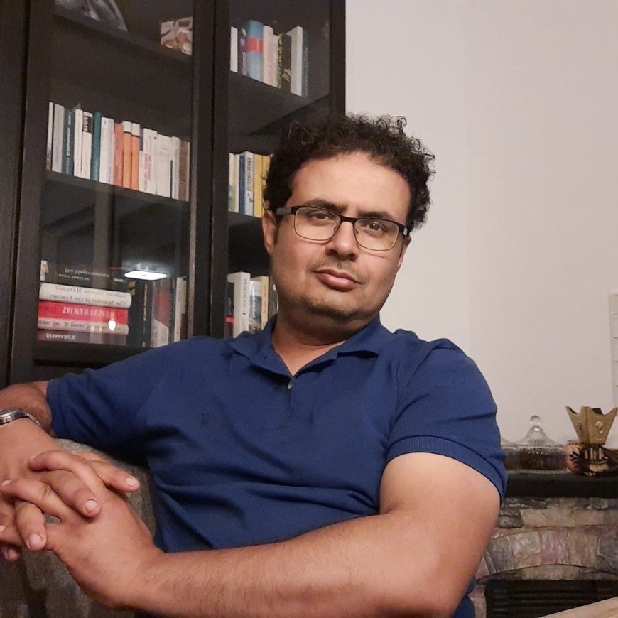 الغفوري يعلق على القصف الإسرائيلي على إيران