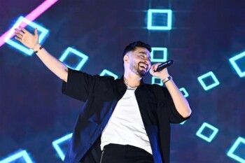 حمادة هلال يُشعل أجواء الصيف في القاهرة بحفل جماهيري ضخم