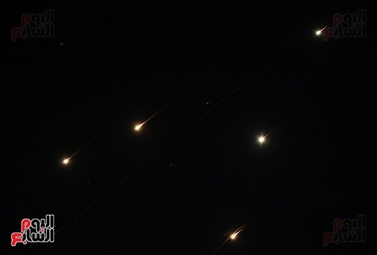 3 قتلى و136 مصابا وإعلان بات يام موقع كثير الإصابات.. صور