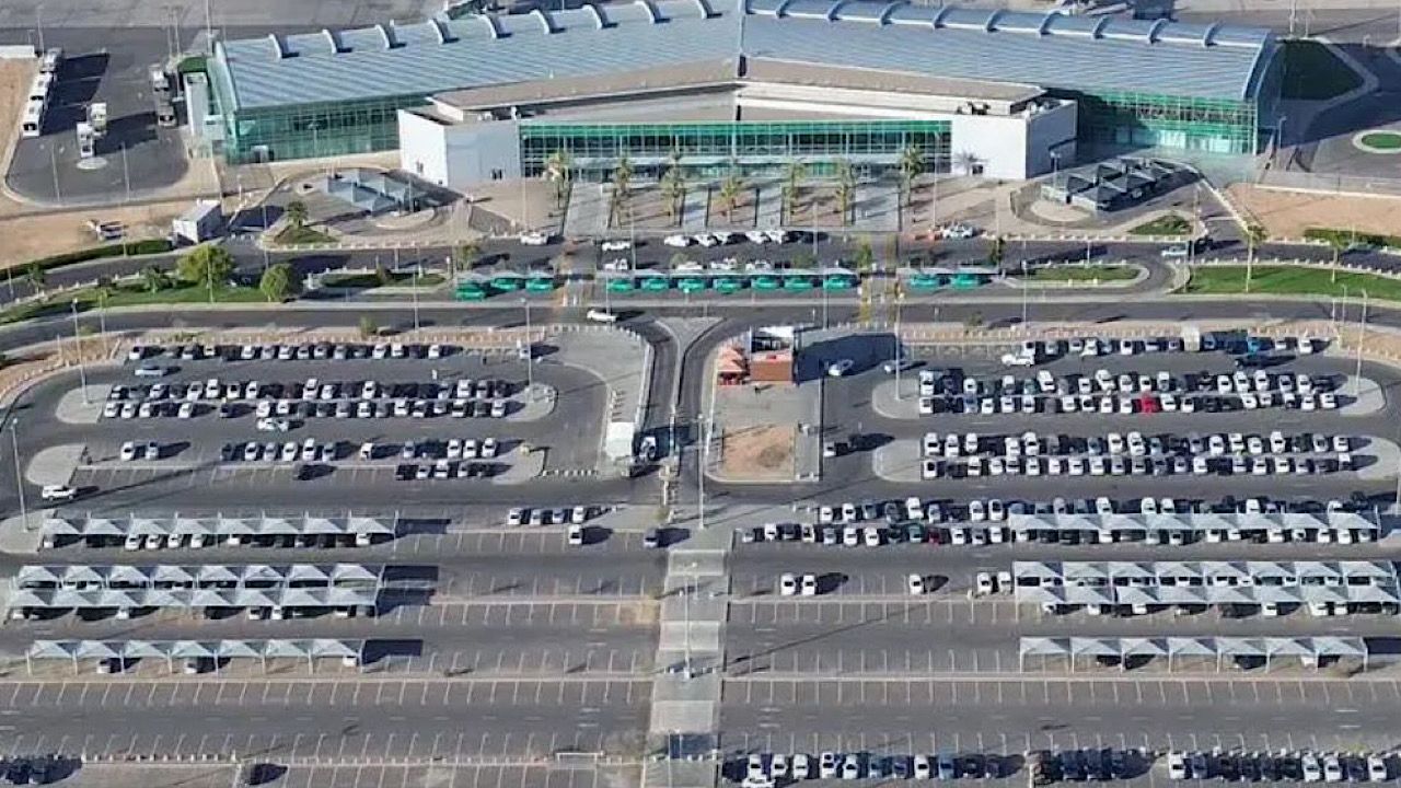 الخطوط السورية: تأمين ركاب رحلة الشارقة دمشق بعد هبوطها في مطار تبوك