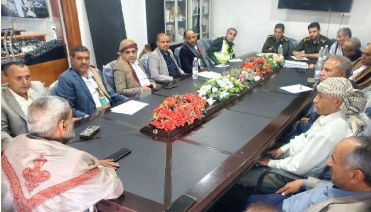 جماعة الحوثي تفاجئ الجميع بتوجيهات جديدة بعدم منح تراخيص لهذه المنشآت