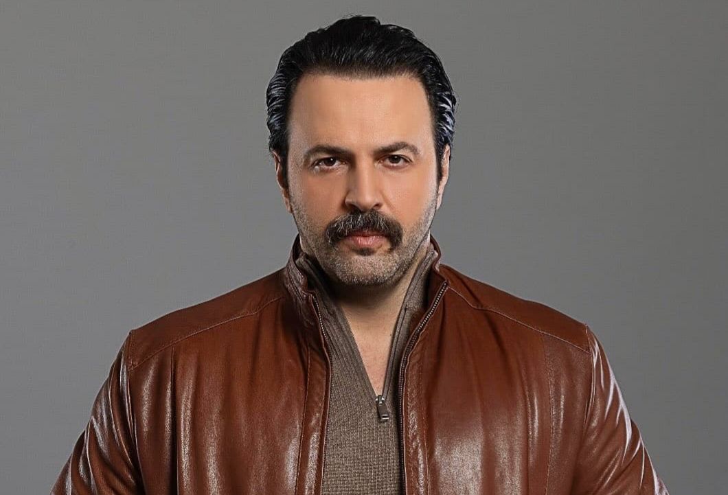 “الفرح يوحّد العائلة” تيم حسن يجتمع بزوجته السّابقة من جديد… والسّبب؟ 