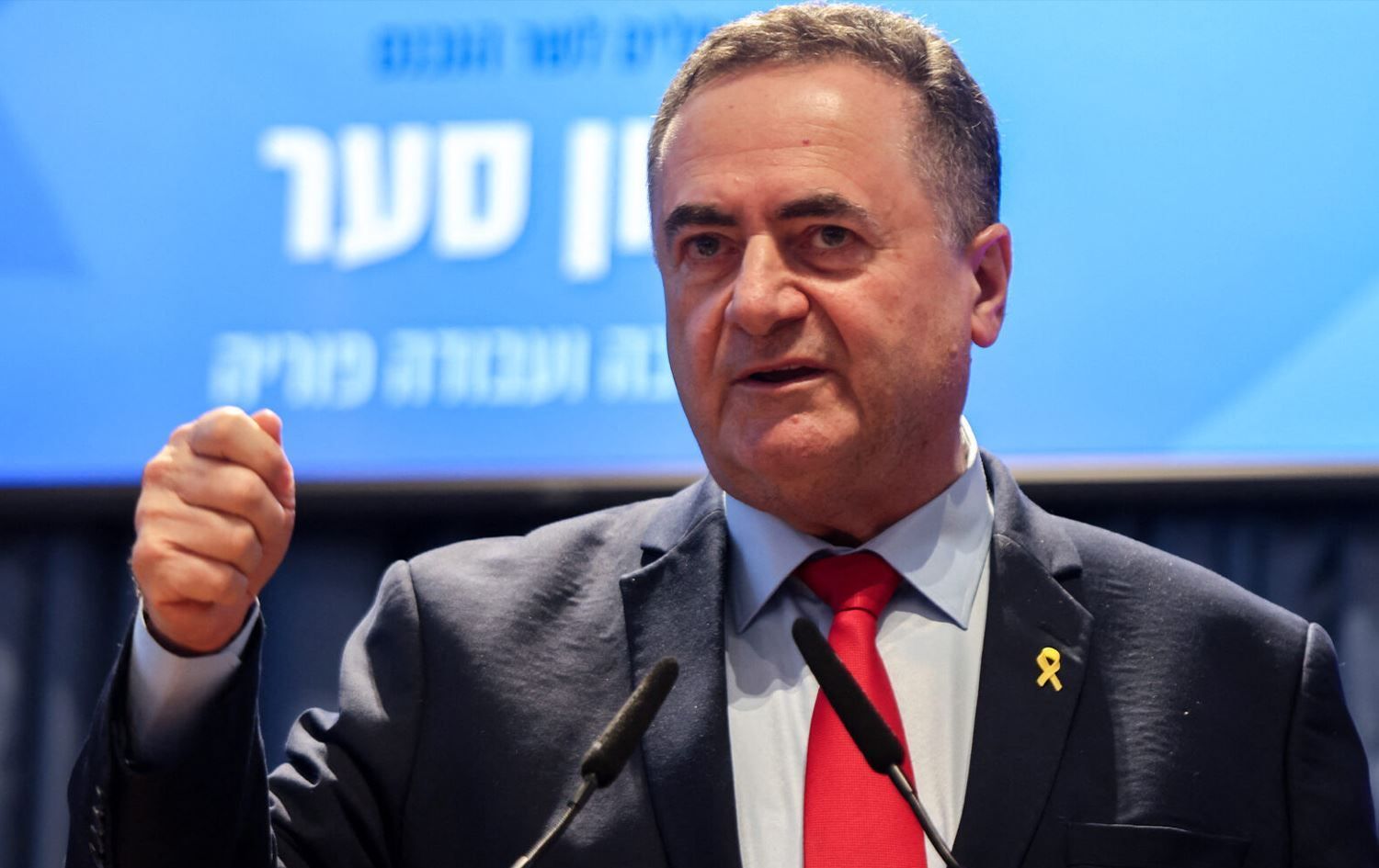 وزير الدفاع الإسرائيلي يهدد إيران: “طهران ستحترق كما احترقت بيروت”