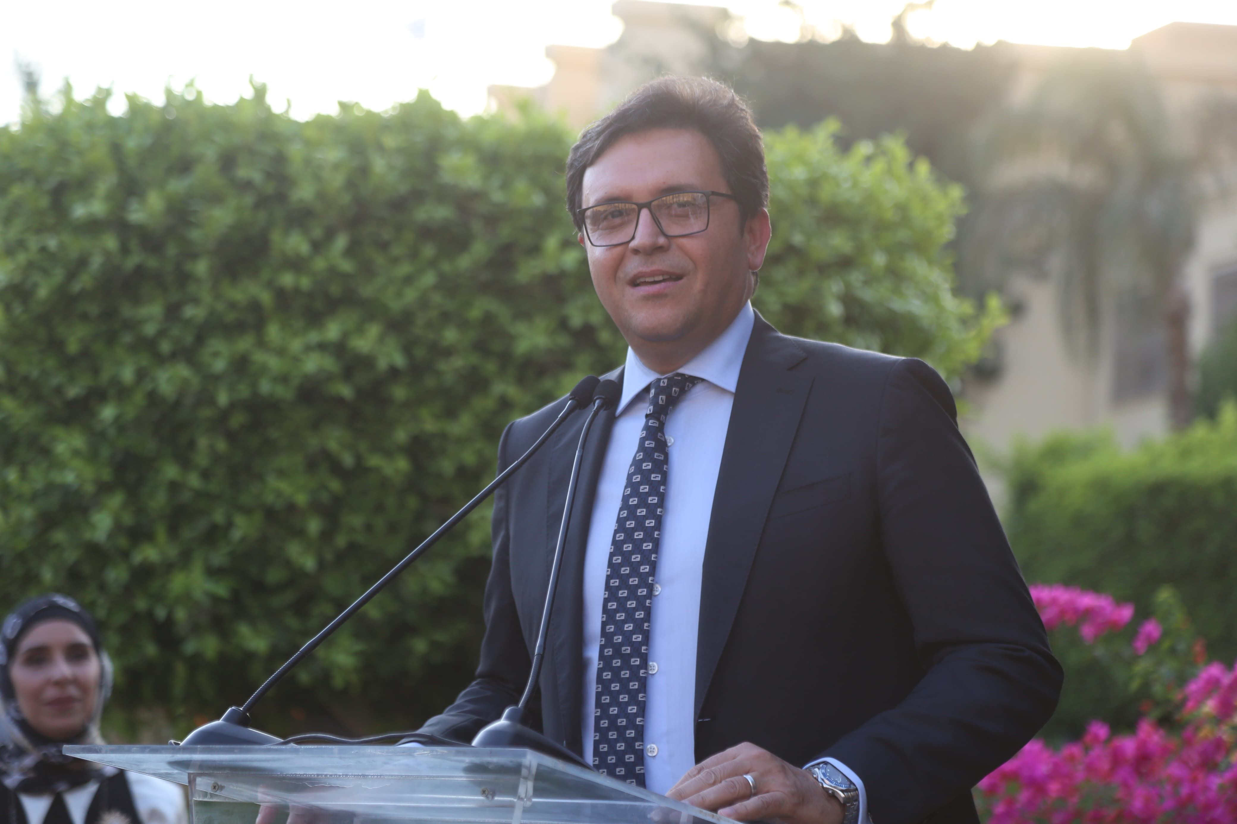 وزير الثقافة يفتتح الدورة 45 للمعرض العام بمشاركة 326 فنانًا